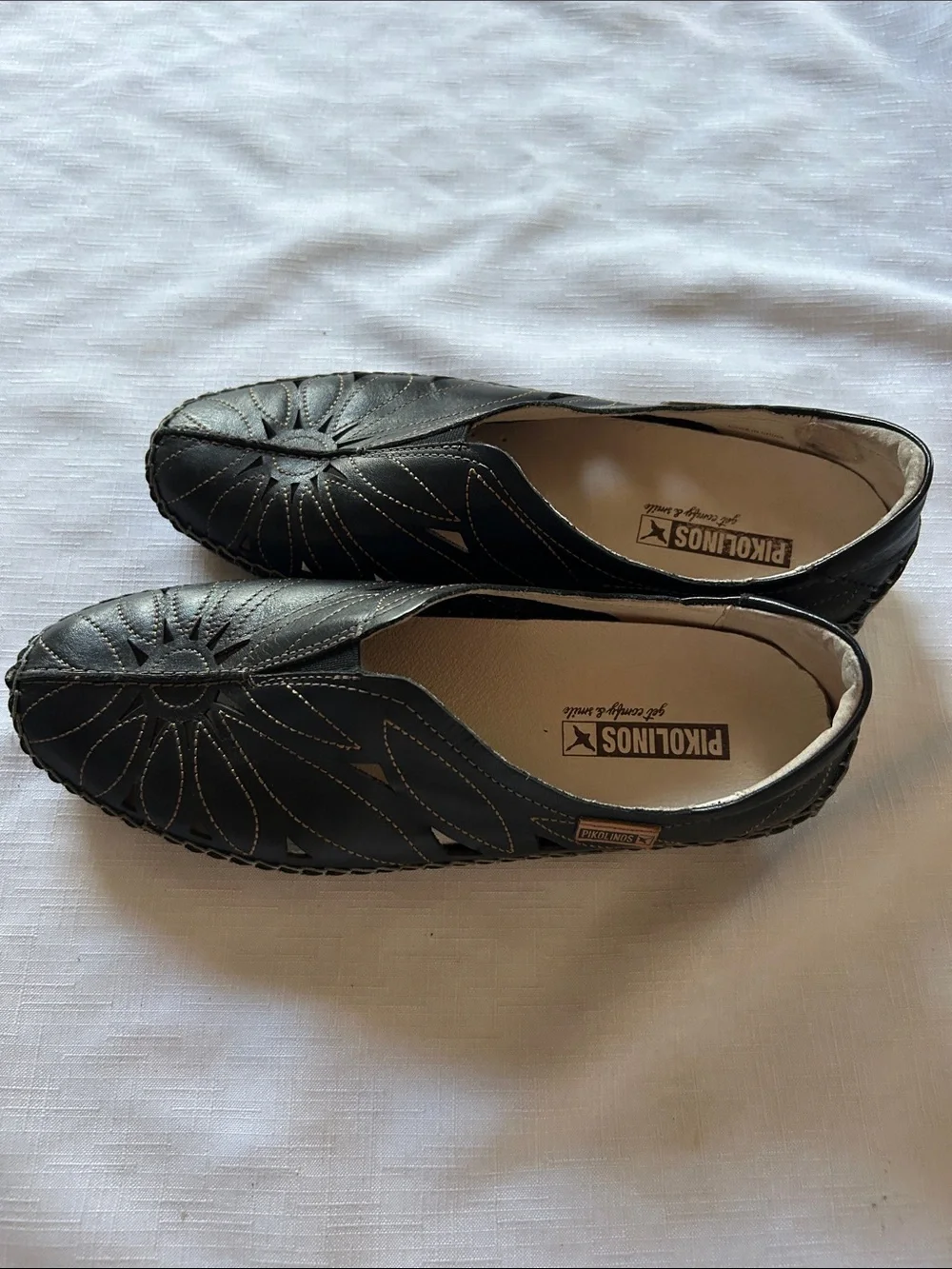 PIKOLINOS Black Leather Slip-On Loafers with Sunburst Stitching